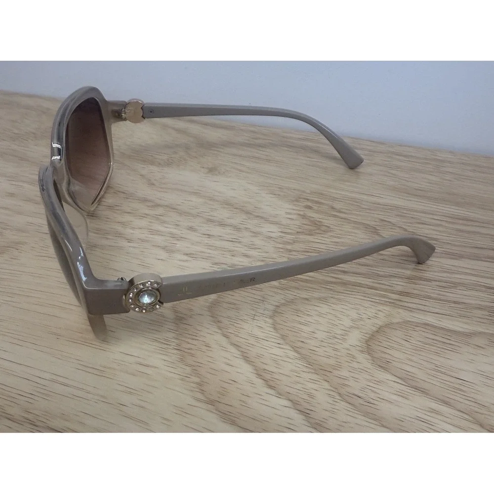 JL by Judith‎ Leiber Cream Ivory Gem Enhanced Authentic Sunglasses Poppy
